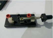 單刀雙擲（zhì）開關